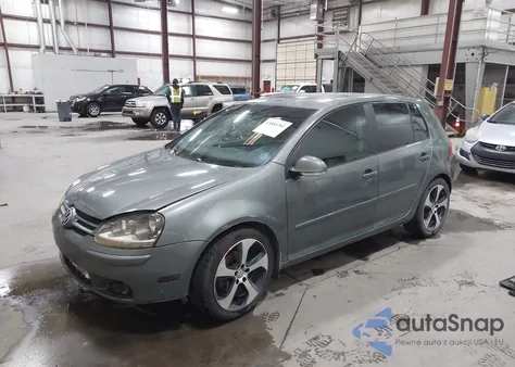 2007 Volkswagen Rabbit 4-Door z USA, uszkodzony, nr VIN WVWDS71K67W105945